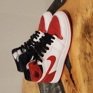 Jordan 1 Retro High OG Heritage 6.5Y (GS)